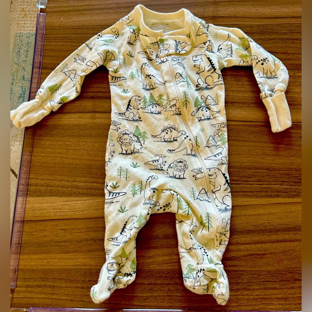3 FOR $10 NWOT Newborn Dinosaur Long Sleeve Onesie